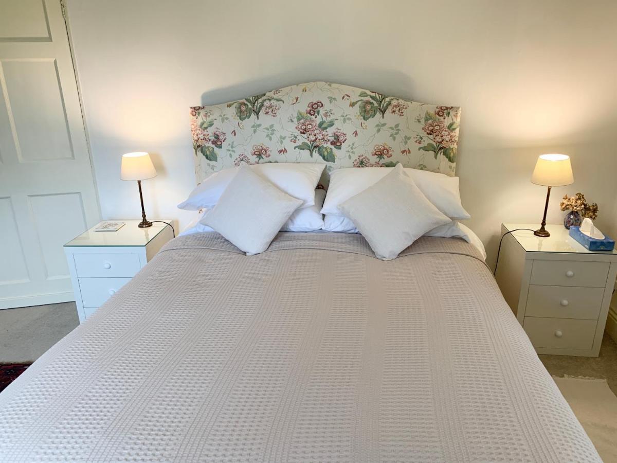 Dalton House Bed And Breakfast Экстерьер фото