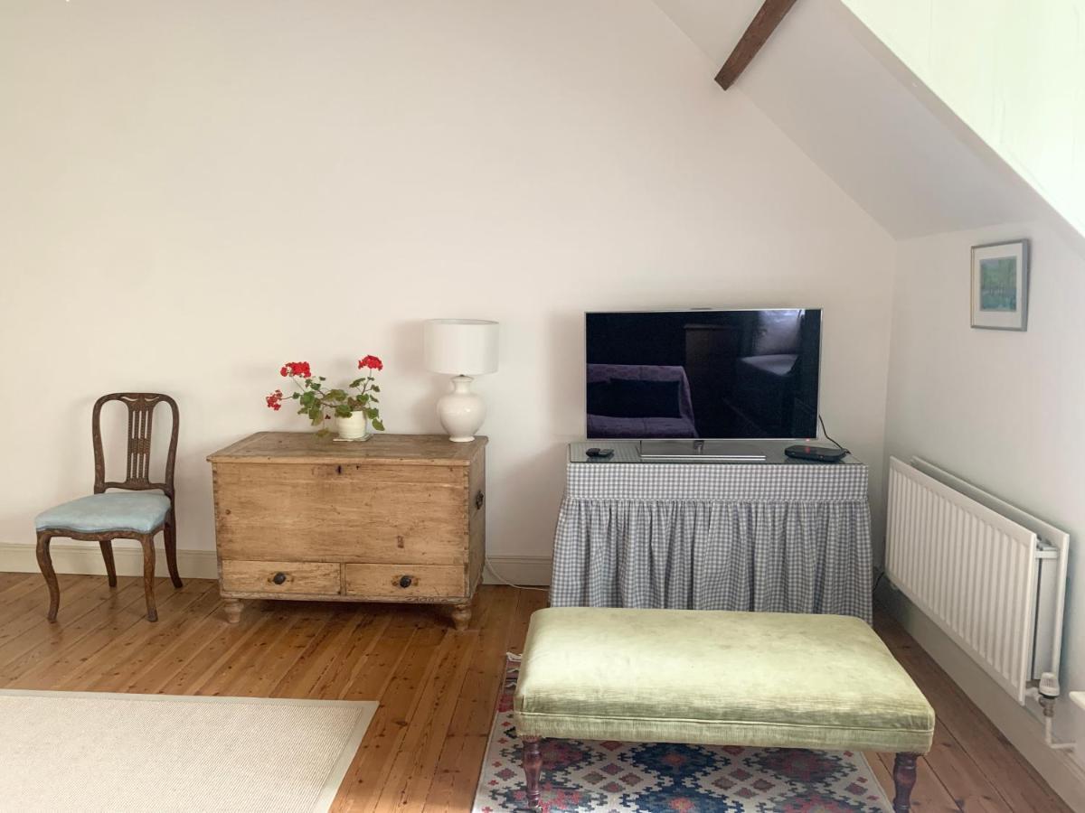 Dalton House Bed And Breakfast Экстерьер фото